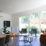 De Rimboe & De Woeste Hoogte 度假居 霍德鲁