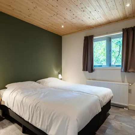 De Rimboe & De Woeste Hoogte Holiday home Hoenderloo