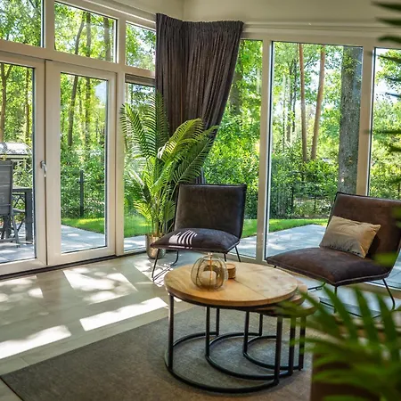 De Rimboe & De Woeste Hoogte Nyaraló Hoenderloo