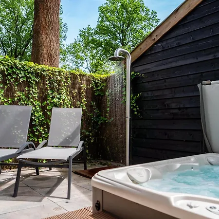 De Rimboe & De Woeste Hoogte بيت للعطل