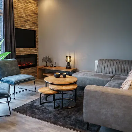 بيت للعطل De Rimboe & De Woeste Hoogte *