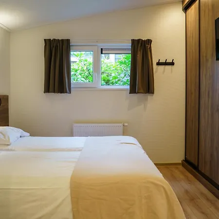 De Rimboe & De Woeste Hoogte بيت للعطل *