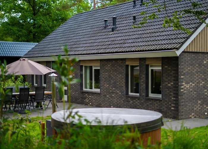 Feriehus De Rimboe & De Woeste Hoogte