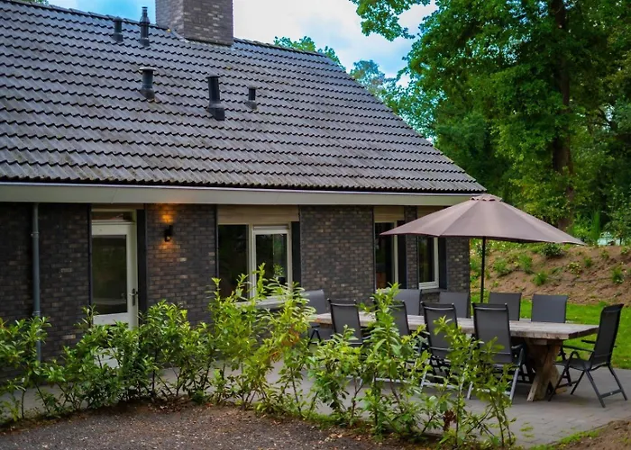 Feriehus De Rimboe & De Woeste Hoogte *