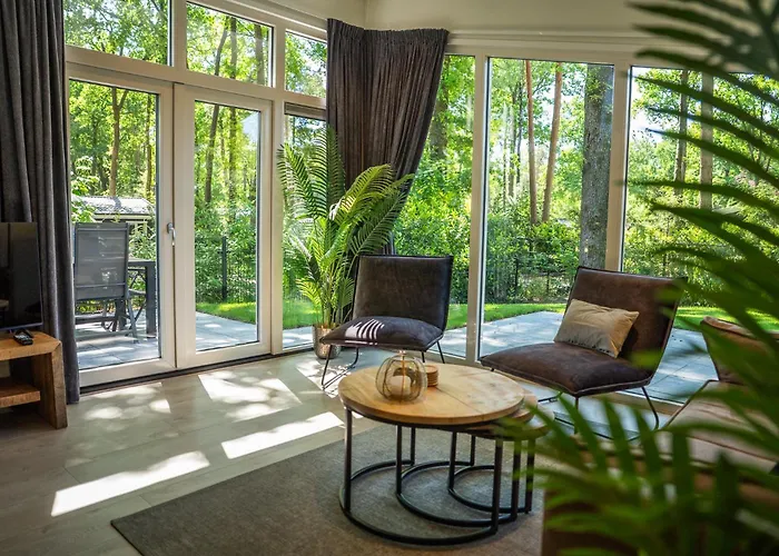 De Rimboe & De Woeste Hoogte Дом отдыха Хундерло