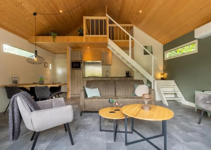 Nyaraló De Rimboe & De Woeste Hoogte *