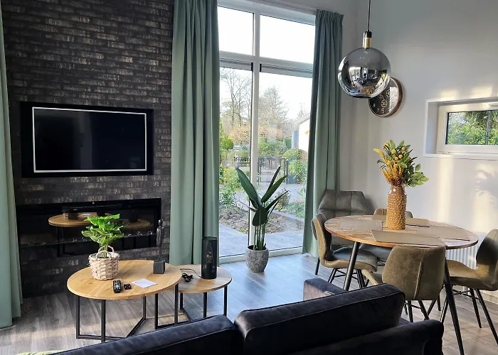 De Rimboe & De Woeste Hoogte Feriehus