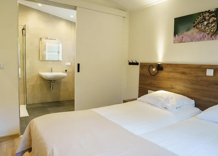 De Rimboe & De Woeste Hoogte بيت للعطل هونديرلو